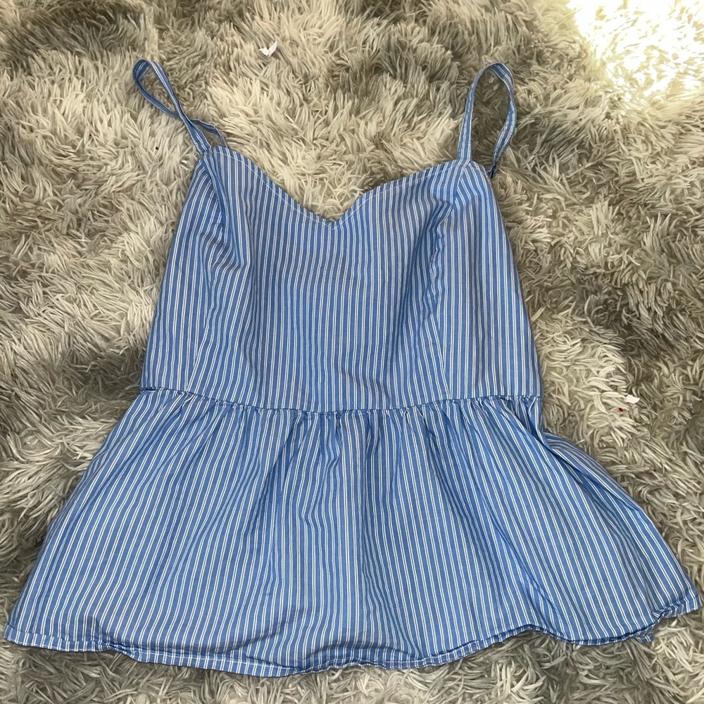 OldNavy- Blue Pemplum Top